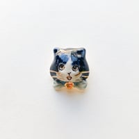 ののむらみなみ　陶器ブローチ（おしゃれなねこ　白黒）＊専用箱入り