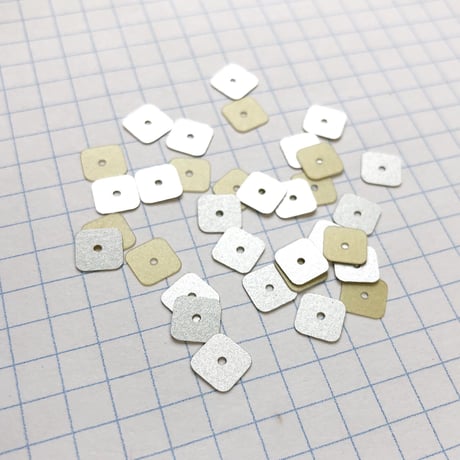 スクエアスパンコール 6mm（FFS058  シルバー）【0.2g】
