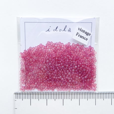 シードビーズ　（JFK047　ピンク　size外径:約1.9mm)    【4g】