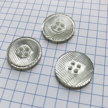 サンドウィッチボタン　（Φ18mm　シルバー）