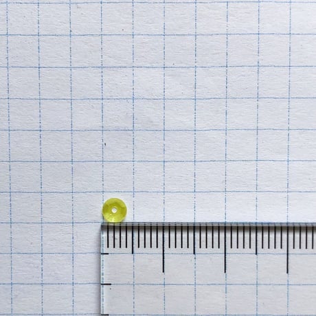 スパンコール 亀甲 4mm（FFS301　イエロー）【0.4g】