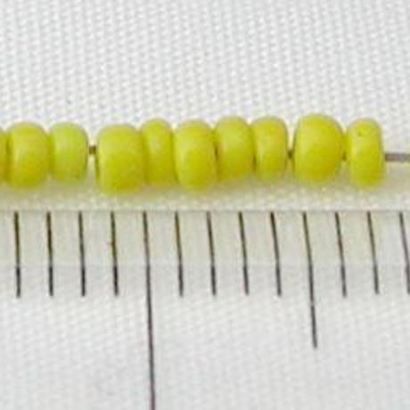 シードビーズ　（JFF207　イエロー　size外径:約2.1mm)    【4g】
