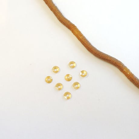 糸通しスパンコール 3mm 亀甲（MFP1502C305　トパーズ）【1本】