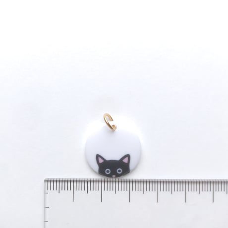 ひょっこりネコのトップ　 (JB486133　ホワイト×ブラック)
