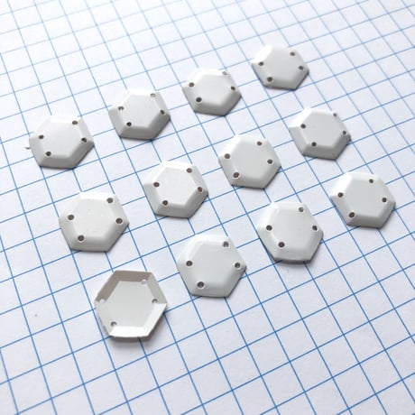 ヘキサゴンスパンコール　12mm×12mm（coha010 マットホワイト）【12枚】