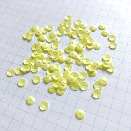 スパンコール 亀甲 4mm（FFS291　レモンイエロー）【0.4g】