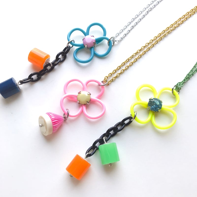 ストライプコーンビーズ（円錐型・約Φ12mm×8.5mm) | idola