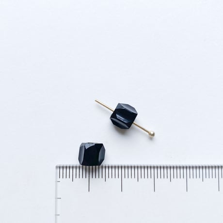カット入りチューブビーズ (FEG40 ブラック) 【2個セット】