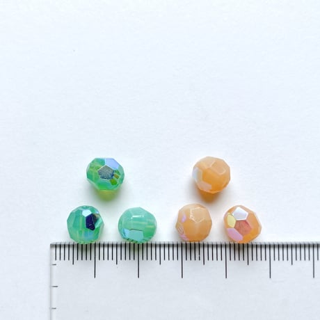 カットビーズ M (FEG1099 Φ8mm×8mm)