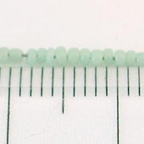 シードビーズ　（JFF117　グリーン　size外径:約1.7mm)    【4g】