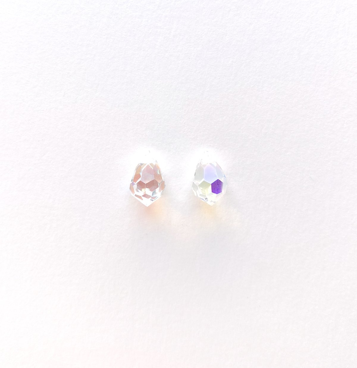 チェコカットドロップビーズ (S 10mm/6mm オーロラ) 【2個 チェコカットドロップビーズ (S 10mm/6mm オーロラ) 【2個