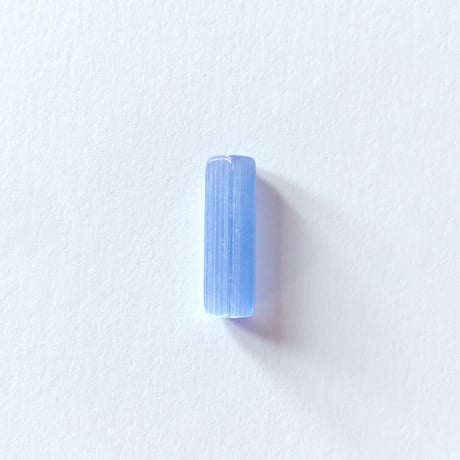 ペンタゴンチューブビーズ20mm (FJ86 ブルー)
