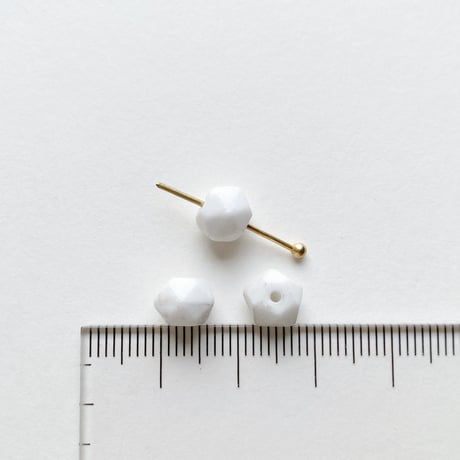 ファセットカットビーズ L (FEG1393 ≒Φ7mm ホワイト) 【3個セット】