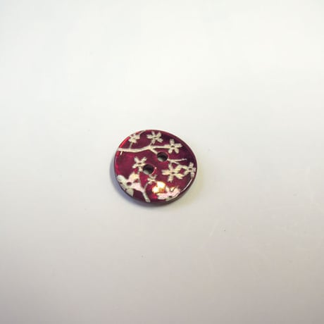花柄シェルボタン 14mm（JB109197 レッド）