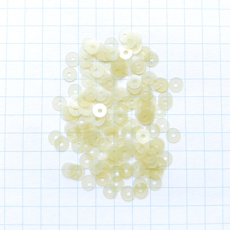 スパンコール ゼラチン製 4mm(coha295 イエロー)【0.5g】 | idola スパンコール ゼラチン製 4mm(coha295 イエロー)【0.5g】 | idola