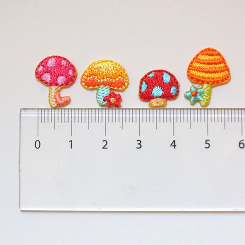 ミニキノコセット（ワッペン）【4枚セット】 | idola