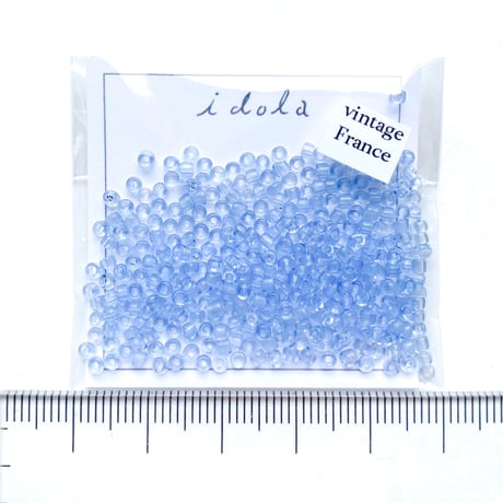 シードビーズ　（JFK034　クリアブルー　size外径:約2.2mm)    【4g】