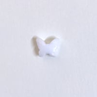 ちょうちょビーズ(FJ363　ホワイト)  【4個セット】