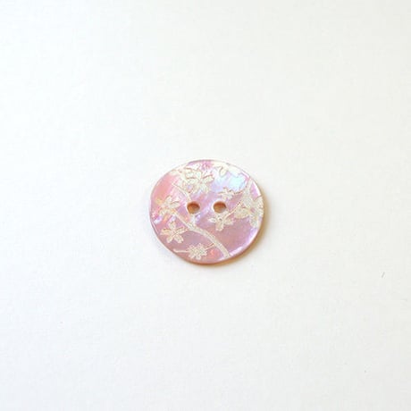 花柄シェルボタン18mm（JB109197 ベビーピンク）