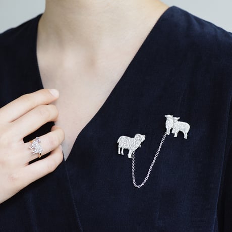 sheep sweater guards * 三國万里子 limited edition