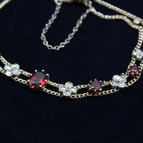 floral bracelet *garnet & diamond