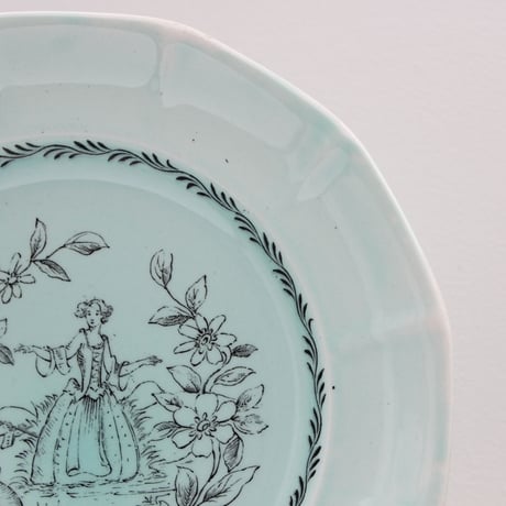 Adams plate *the piper