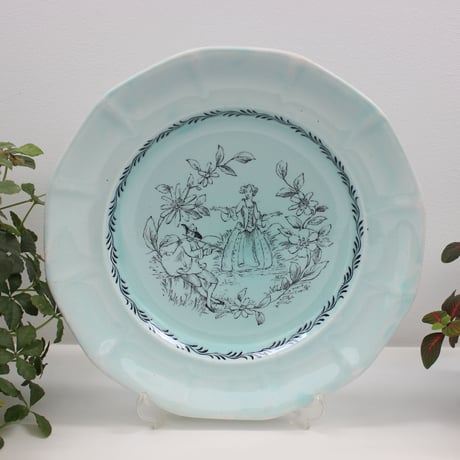 Adams plate *the piper