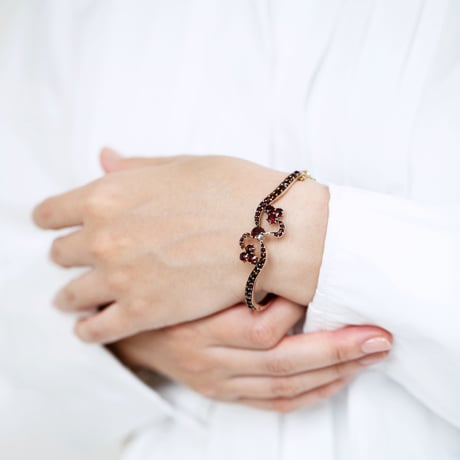 bohemian garnet bangle *clover and bow