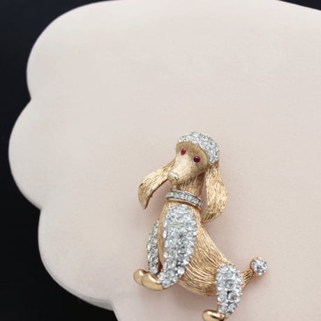 A&S curious poodle brooch *size L