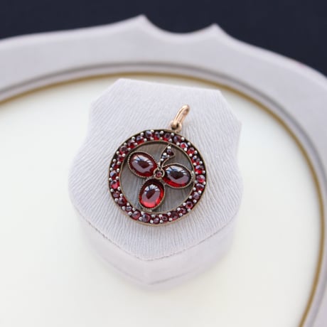 bohemian garnet clover pendant charm