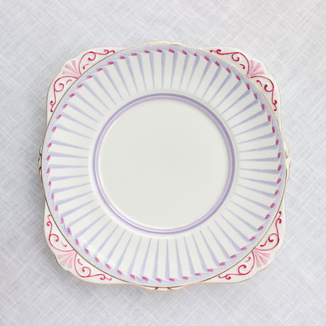 Grafton Grecian plate size L *purple x pink