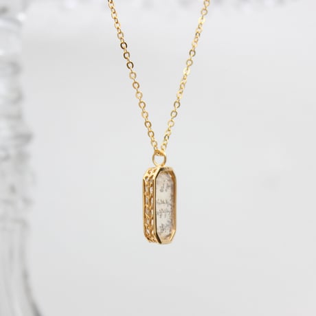dendritic quartz pendant *rectangle