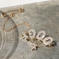 year 1900 diamond brooch