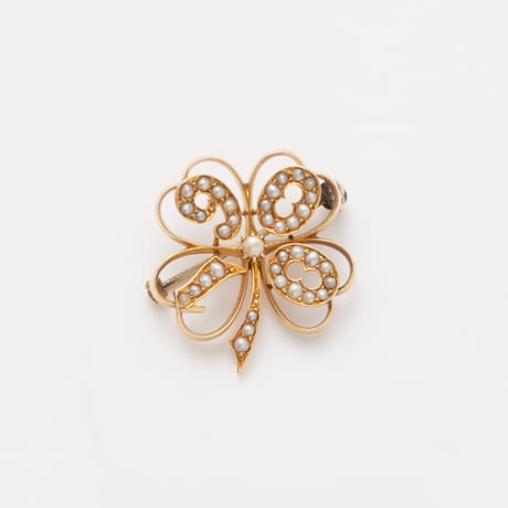 1900 clover brooch *pearl