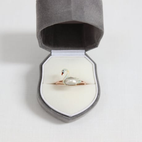 blister pearl swan ring *yellow x rose gold