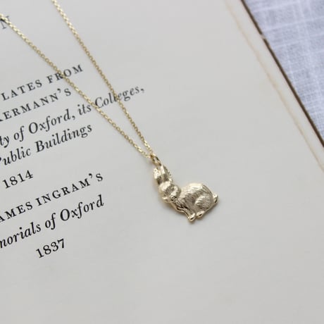 rabbit pendant *9ct gold