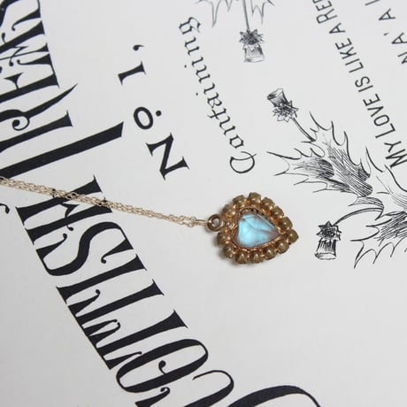 saphiret pendant *9ct gold chain