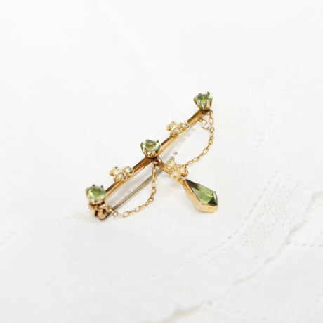 peridot and pearl bar brooch