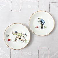 small plate (pair) *Curling