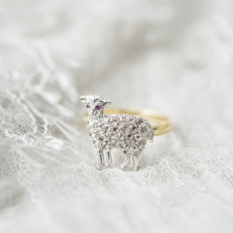 18ct gold and diamond lamb ring *三國万里子 limited edition