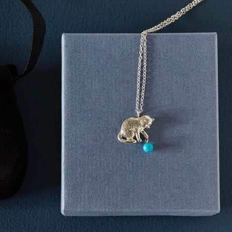 kitten with ball pendant * turquoise