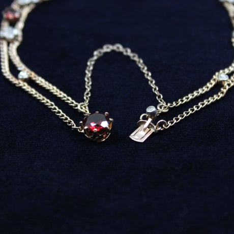 floral bracelet *garnet & diamond