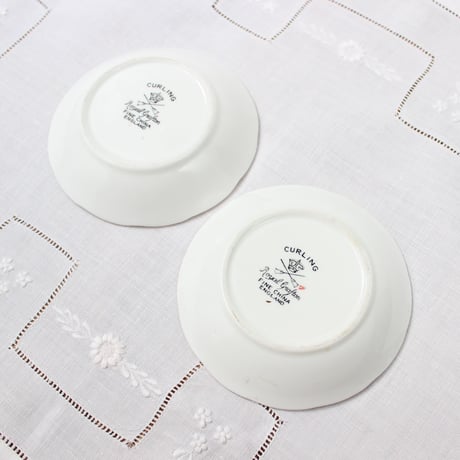 small plate (pair) *Curling