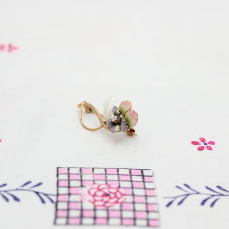viola brooch *pearl,diamond&enamel