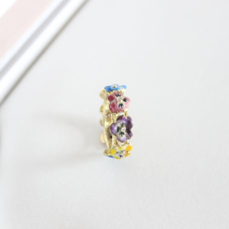 ★ enamel pansy eternity ring *14ct gold & diamond