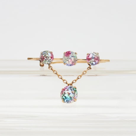 iris glass brooch *bar_c