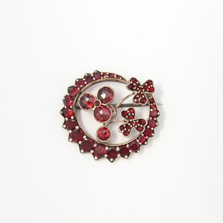 bohemian garnet brooch *crescent & clover