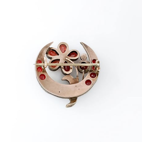garnet brooch *crescent and flower