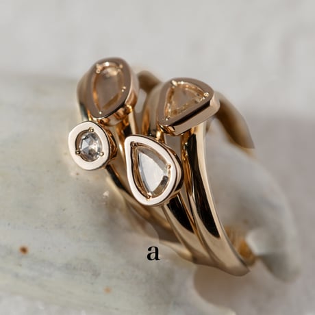 antique flat-cut diamond ring *10ct_a raindrop