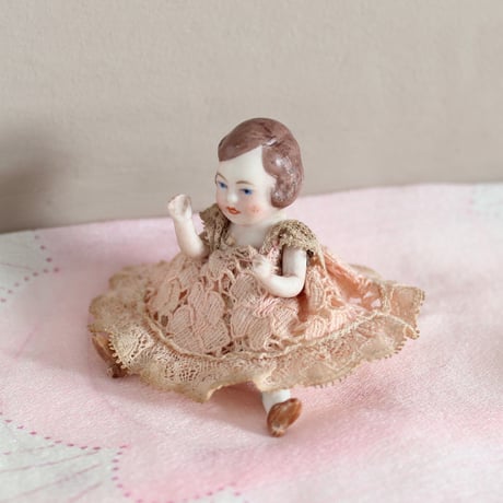 german miniature doll *baby girl